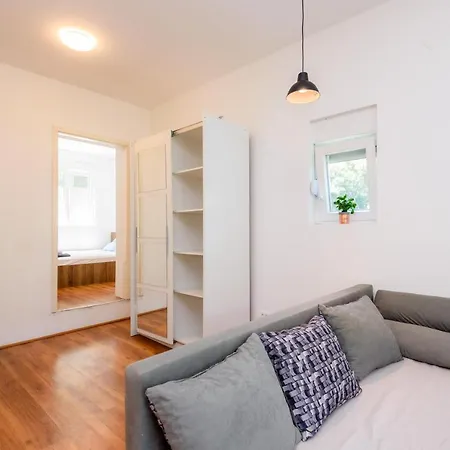 アパート Peninsula *