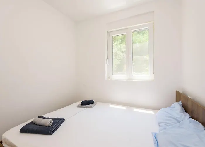 Peninsula * Žuljana